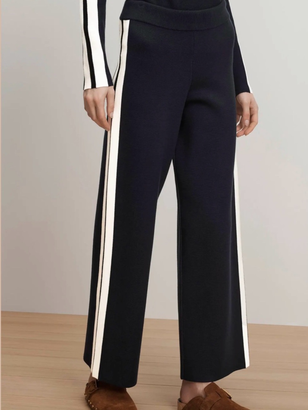 Veronica Beard Navy Wide-Leg Knit Pants with White Side Stripes